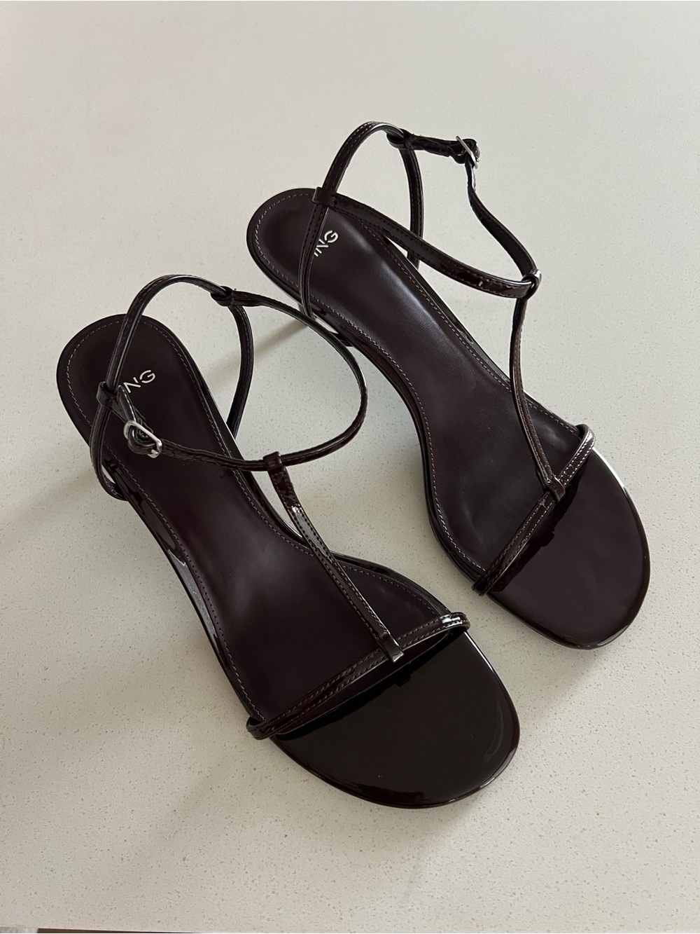 Mango lion sandal size 7.5